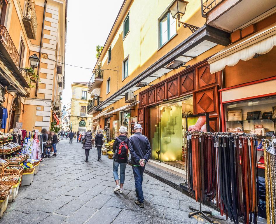 Appartamento Stefania Sorrento Exteriör bild